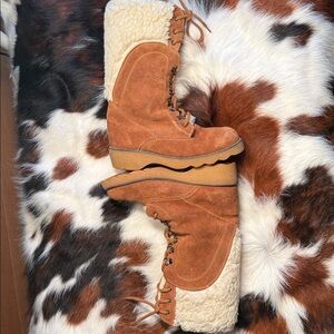 Vintage Shearling Suede Winter Boot